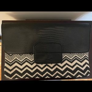 COPY - BCBG Leyla and Lizard Straw Clutch